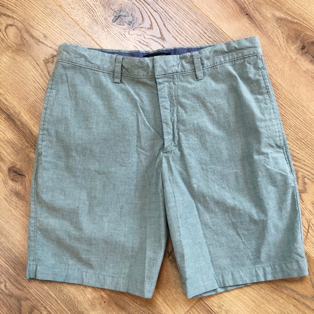 Green Banana Republic Aiden Club Shorts Size 31